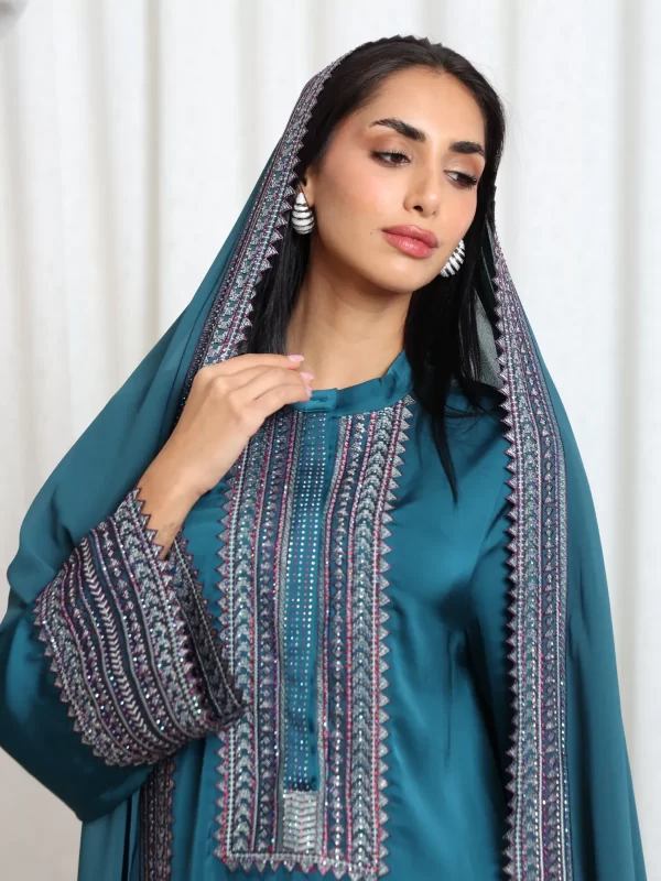 Iconic Dress - Image 13